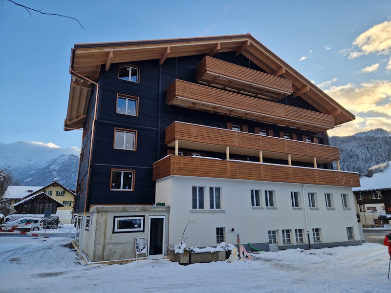 Hotel Sternen Lenk in neuem Glanz, Nordseite